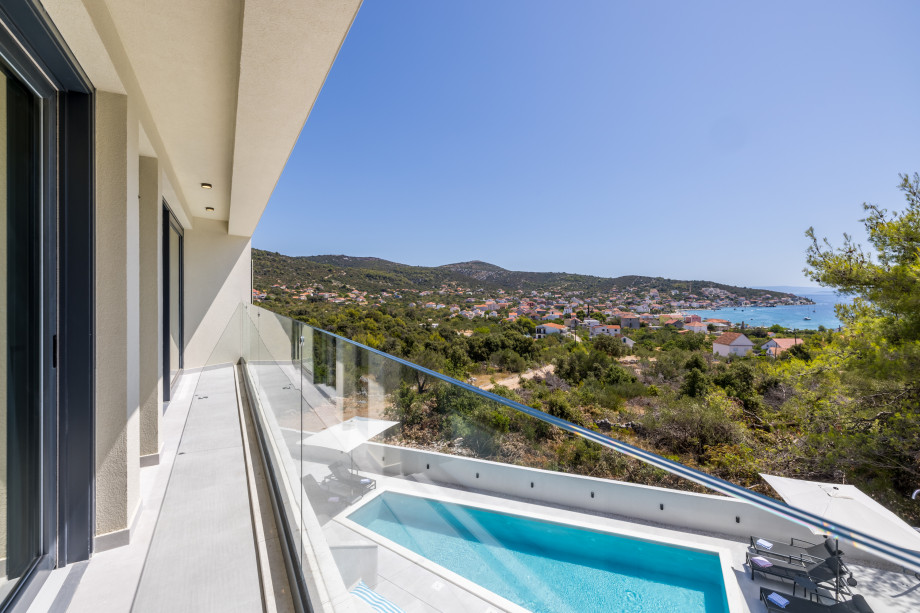 Mar Escape Villa (39)