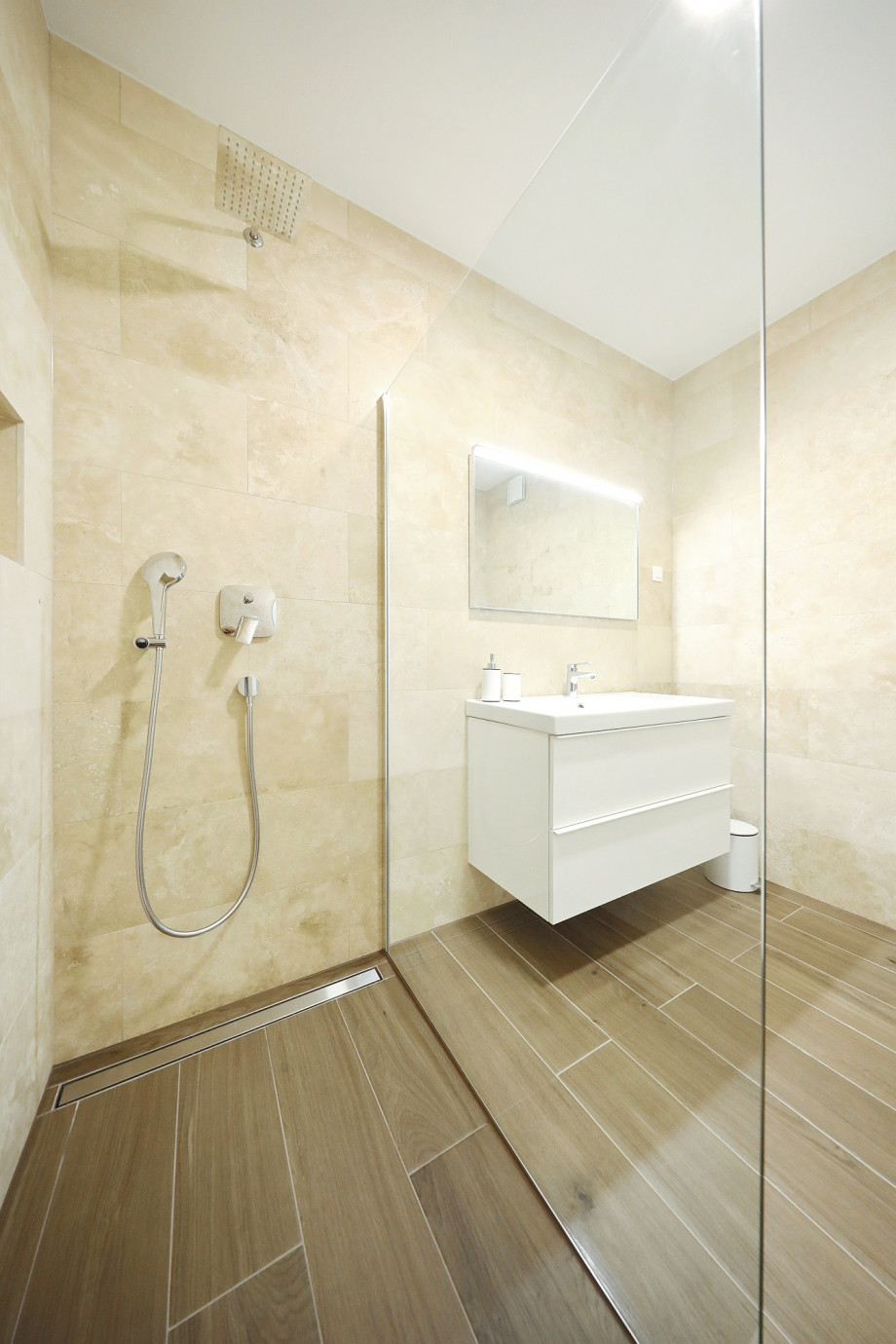 Vila Homes4You K1   Soba (18)