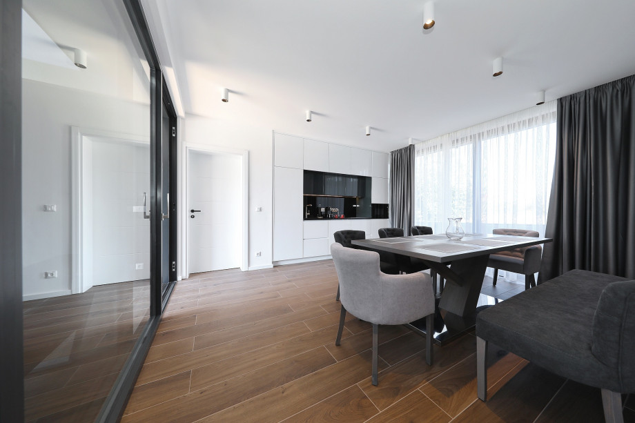 Vila Home4You K4   Kuhinja (4)
