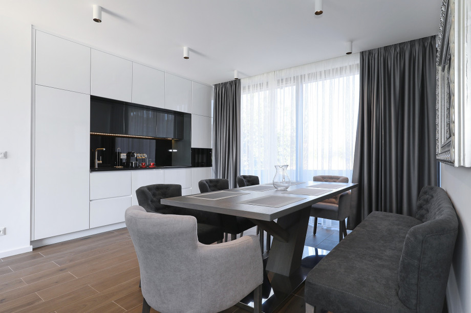 Vila Home4You K4   Kuhinja (5)