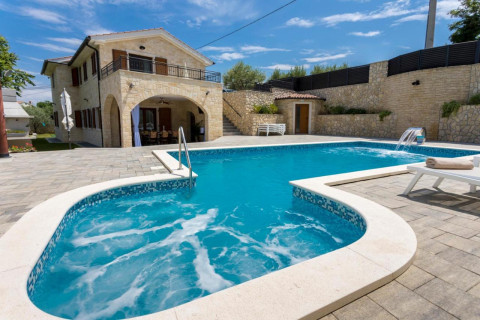 Villa Petros