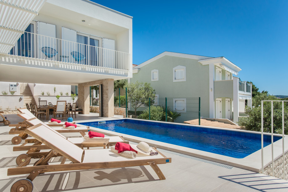 Villa Lori, Zatoglav (1)