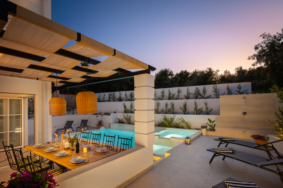 Villa Leylandii (38)