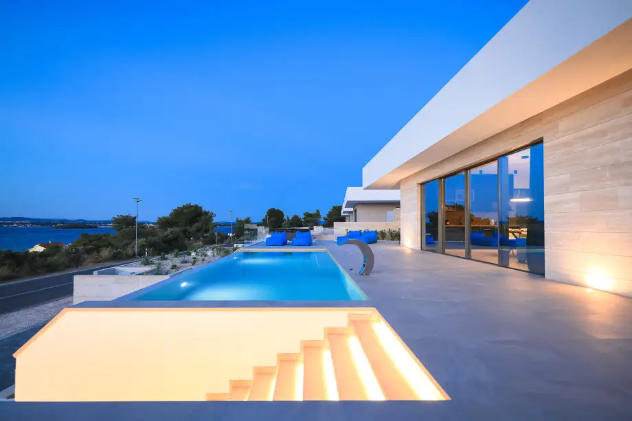 Villa View, Pasman (2)