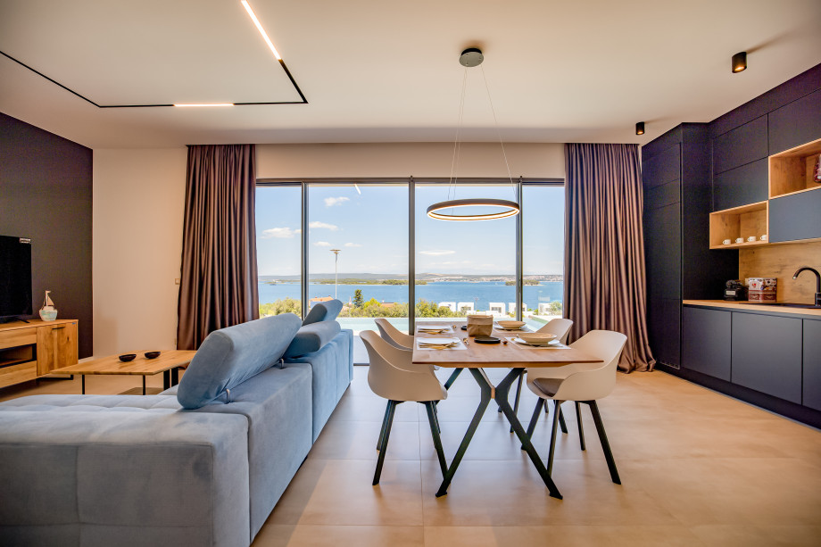 Villa View, Pasman (17)