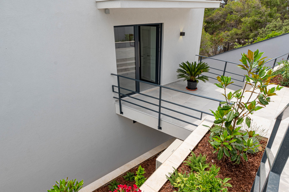 Villa Sansarea Eg 1 (1)