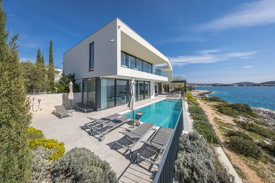 Villa Esperia   New (28)