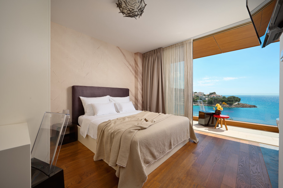 Villa Gloss (17)