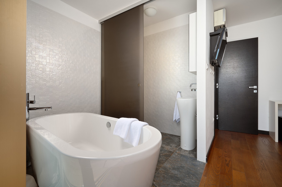 Villa Gloss (19)