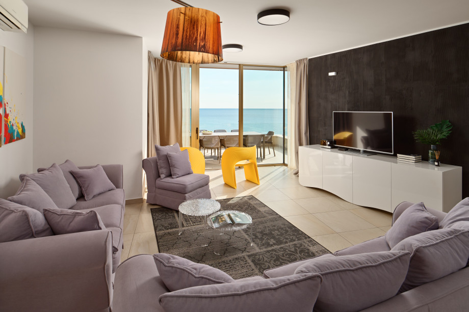 Villa Gloss (27)