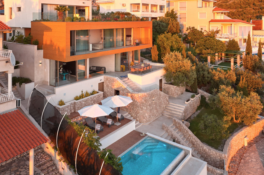 Villa Gloss (42)