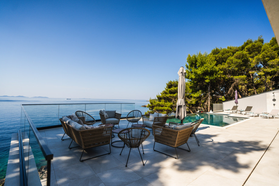 Villa Sanserea   Update (18)