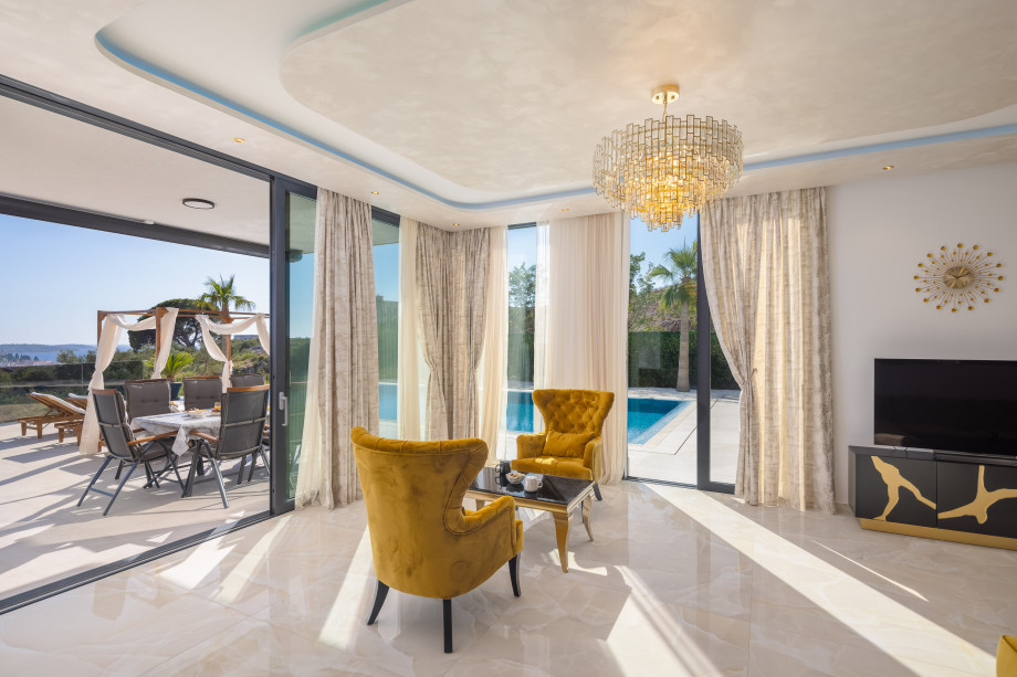 Villa Golden Lion 67